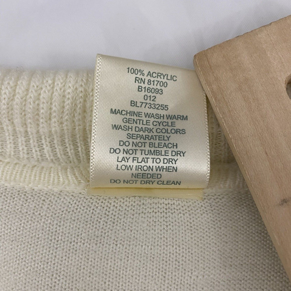 Women's Off White Sweater XL Vintage Blair Boutique Cottagecore Ruffle V- Neck - Picture 6 of 9